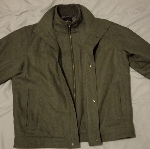 London Fog men's coat - Picture 2 of 4